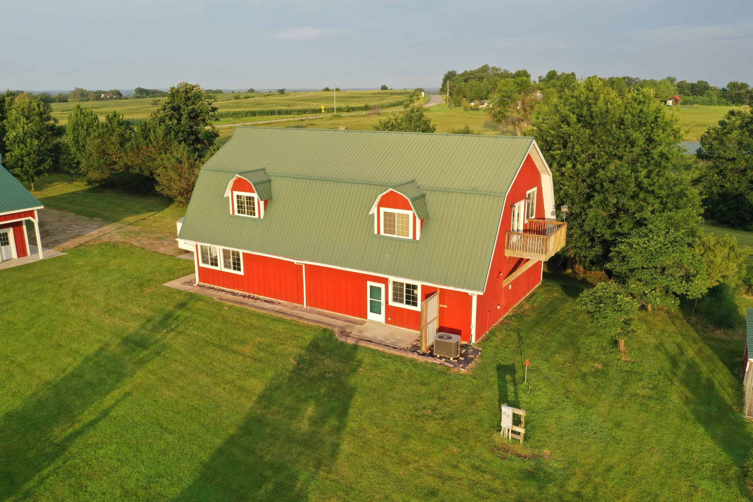 Home & Outbuildings on Acreage in Gentry County