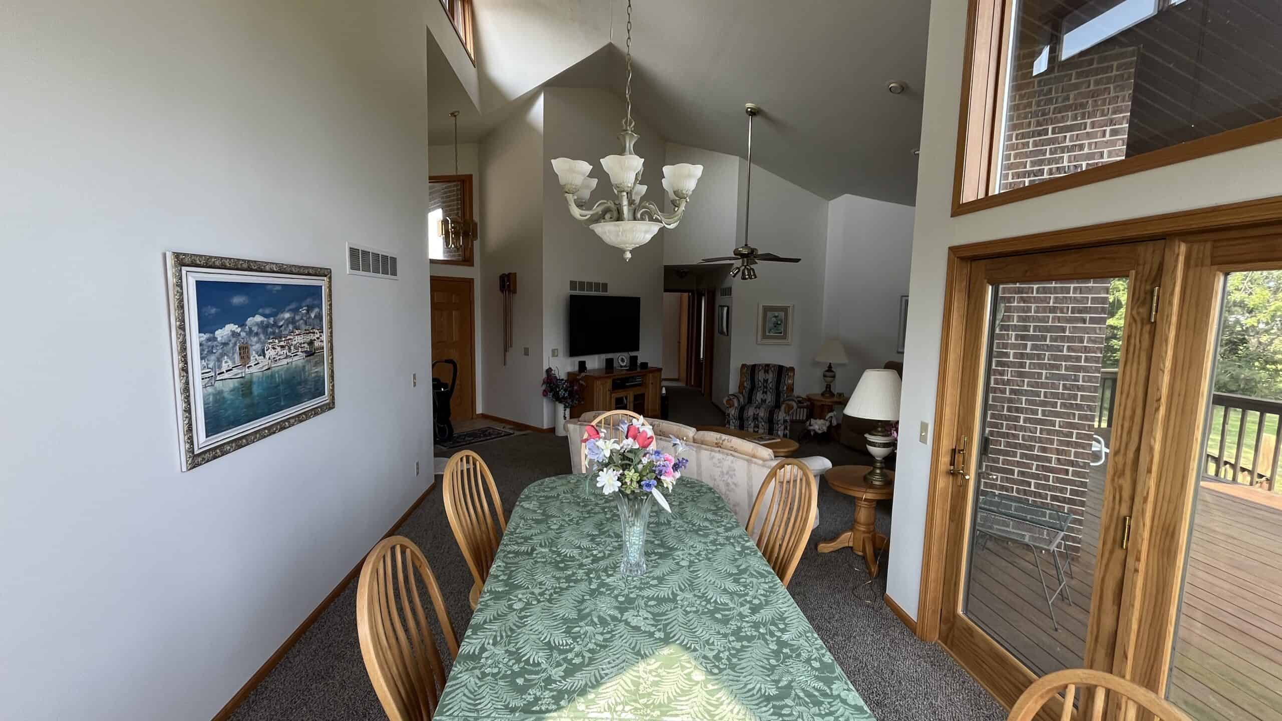 Home & Outbuildings on Acreage in Gentry County