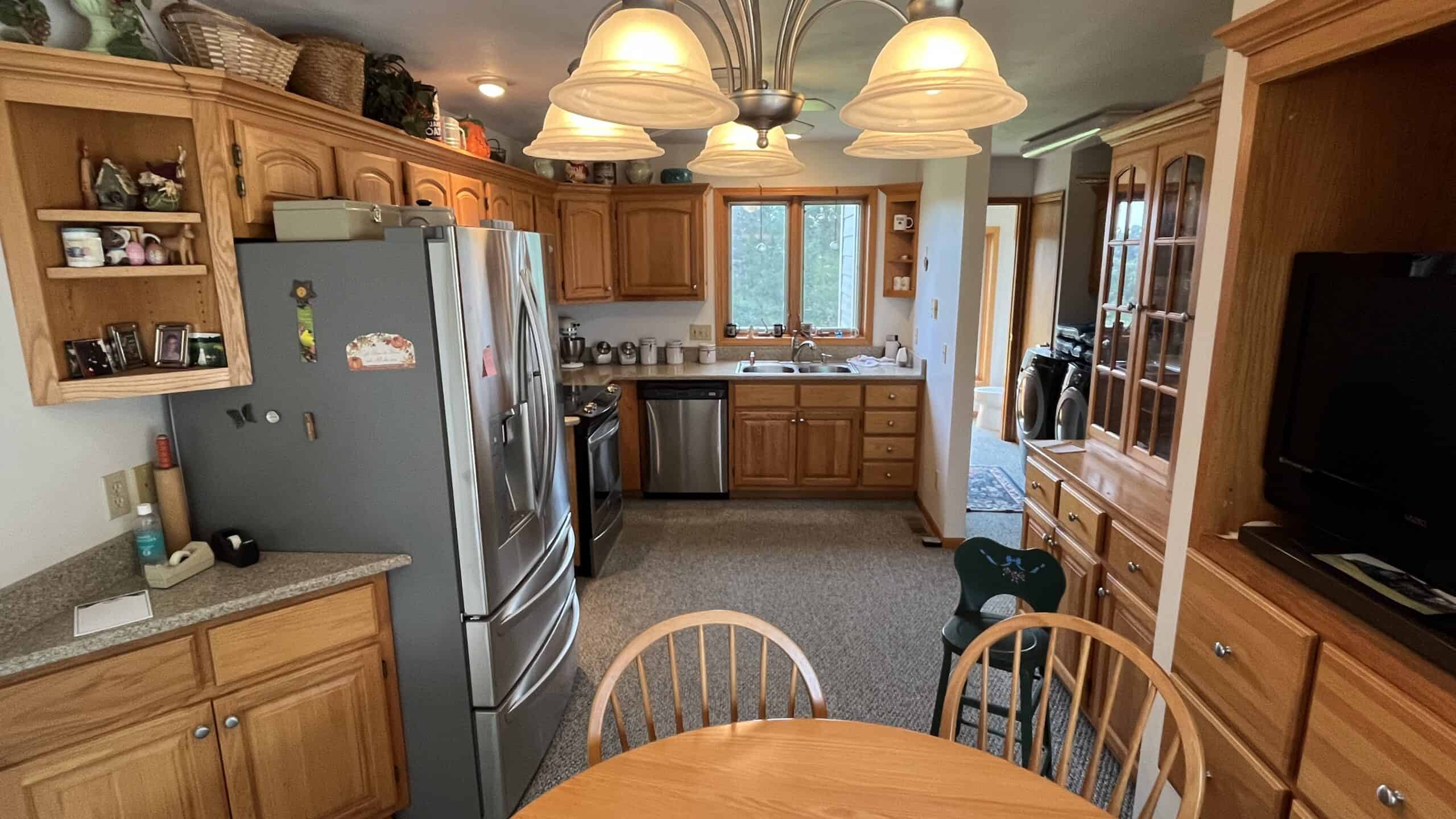 Home & Outbuildings on Acreage in Gentry County
