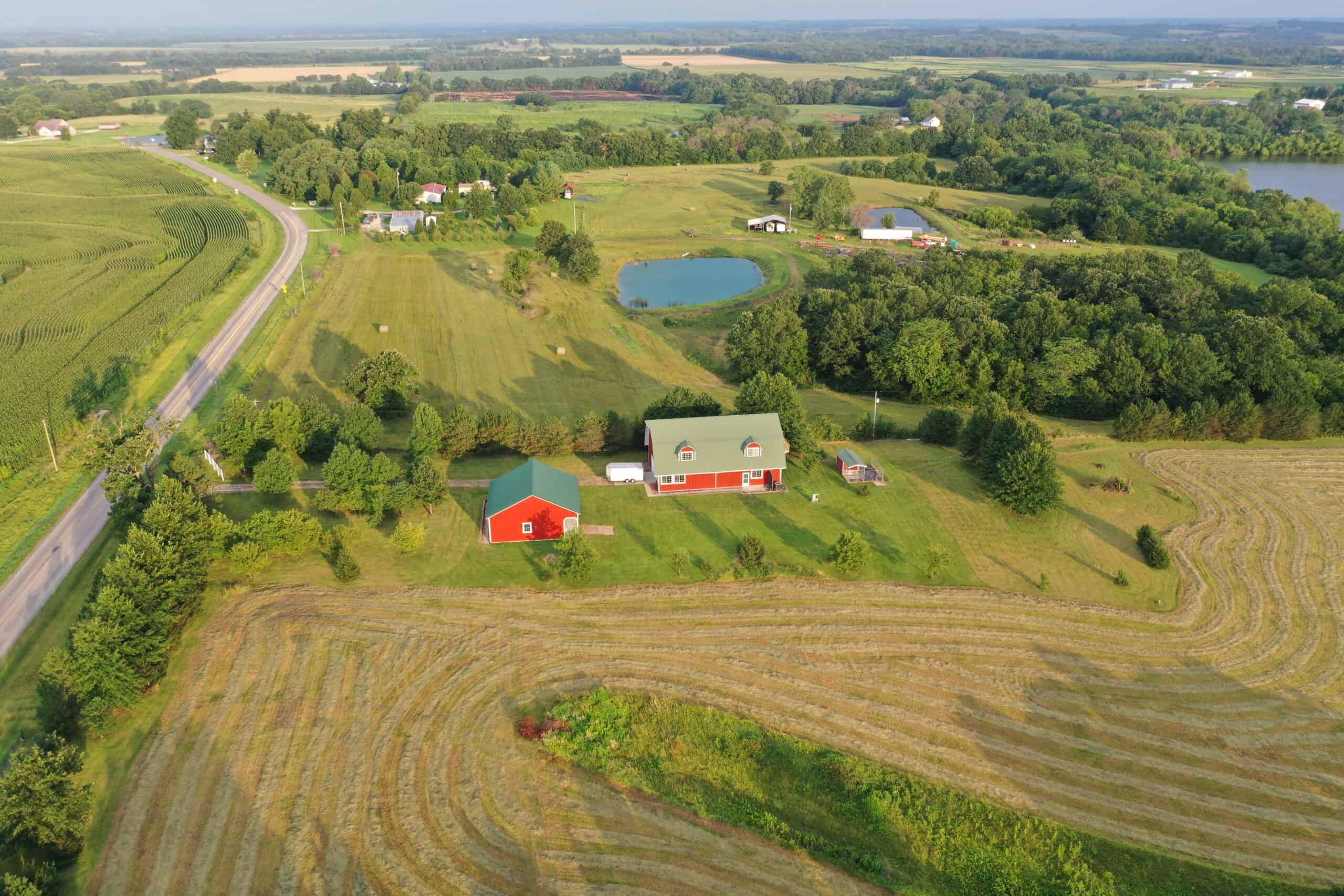 Home & Outbuildings on Acreage in Gentry County