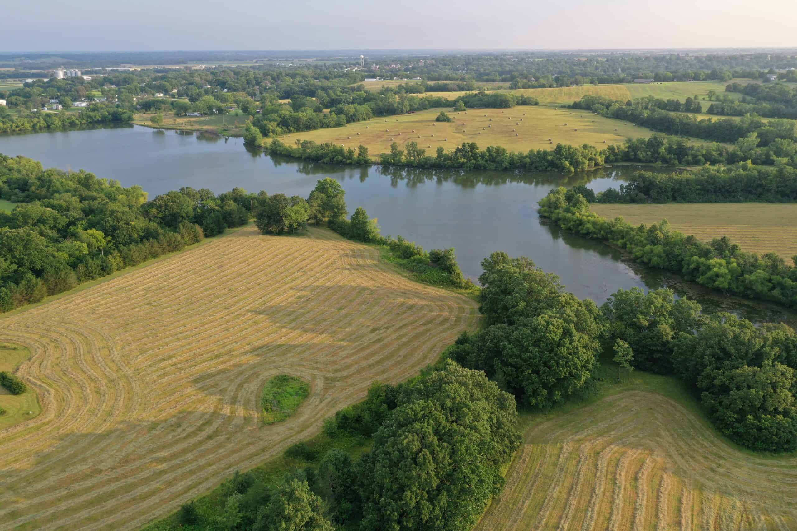 Home & Outbuildings on Acreage in Gentry County