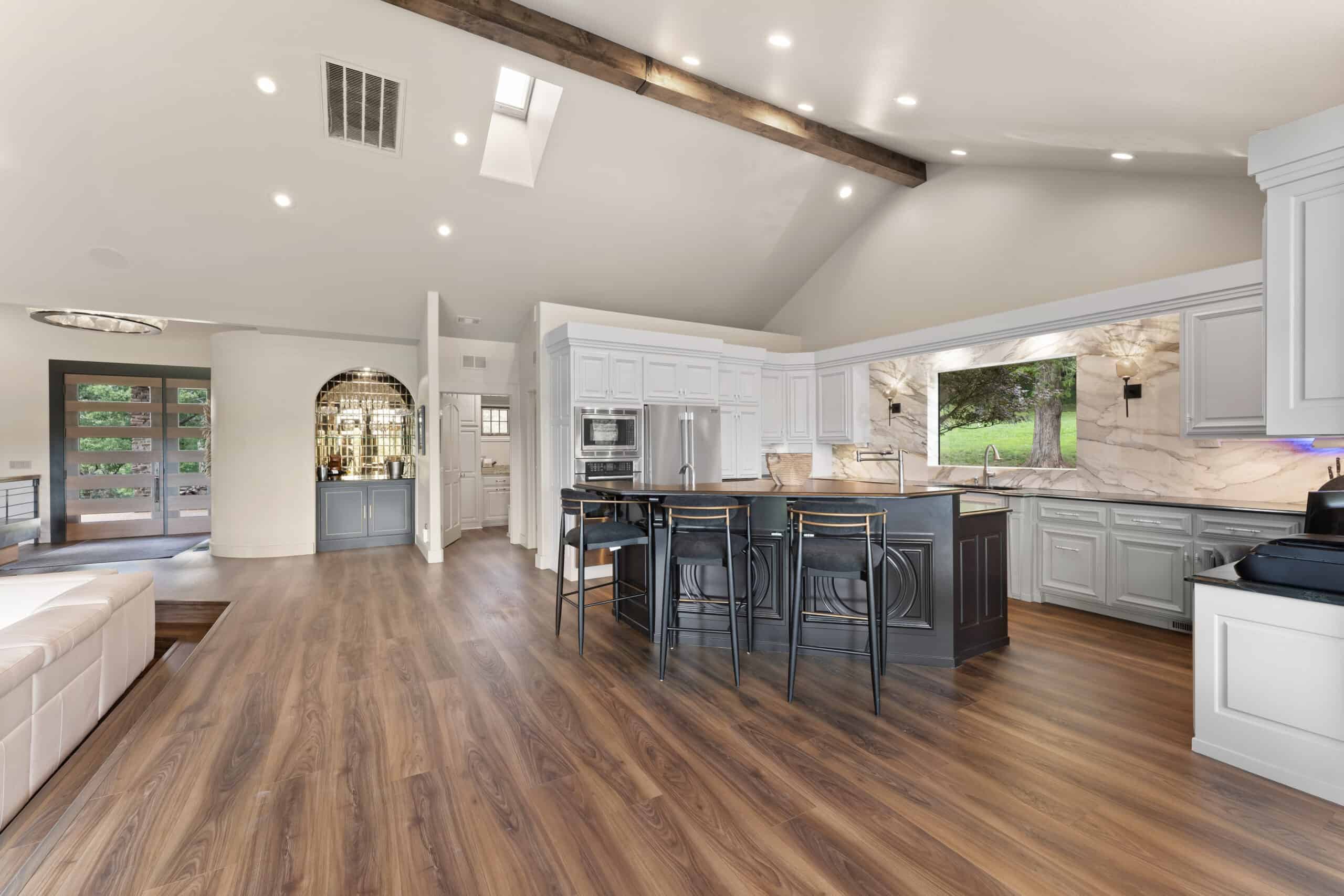 Luxury Northwest Arkansas Hunting and Recreational Retreat For Sale