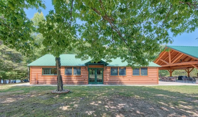 Corporate / Family Retreat For Sale – Entire Private Lake on 207 Acres