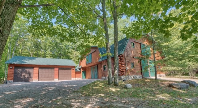 Corporate / Family Retreat For Sale – Entire Private Lake on 207 Acres