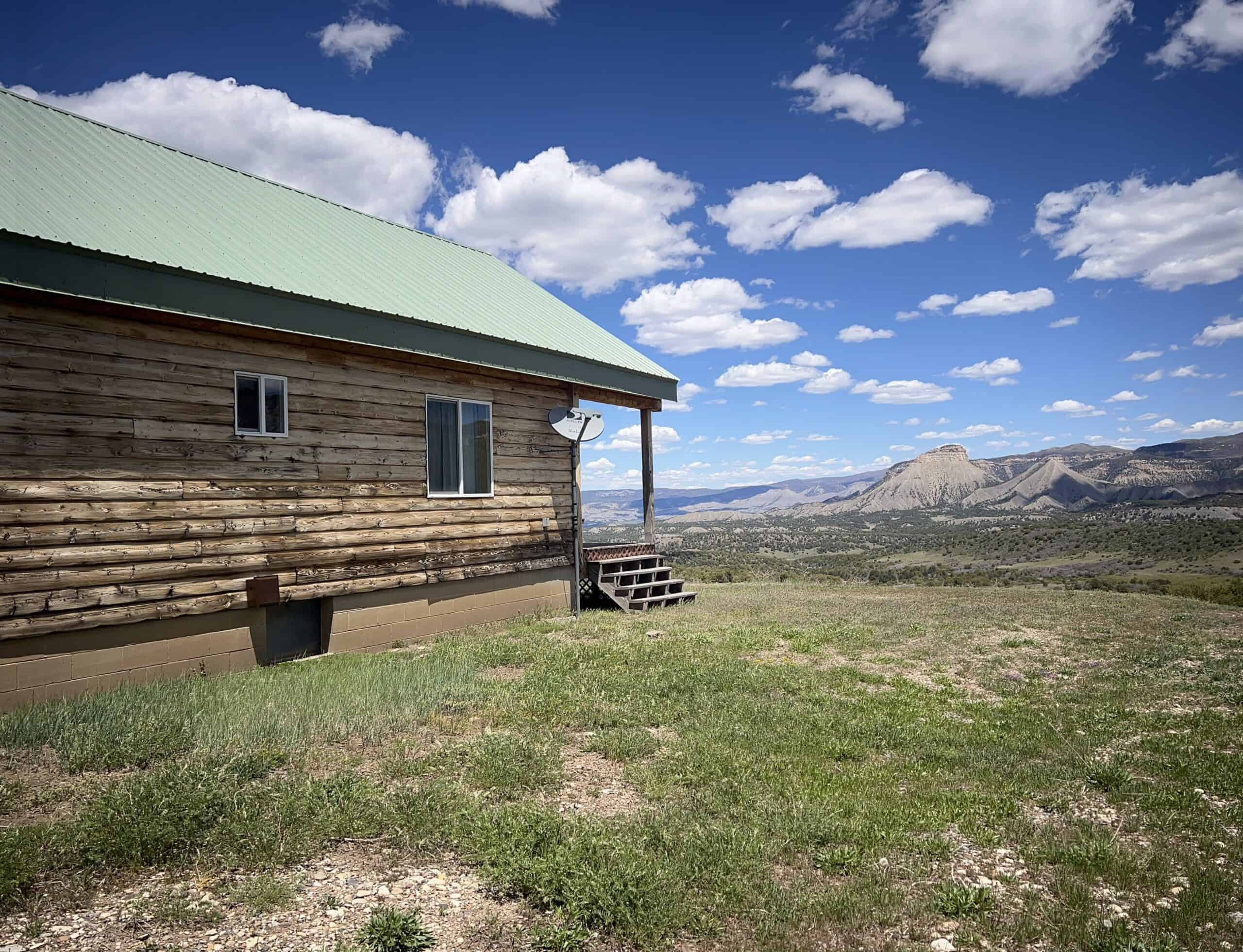 Secluded Colorado hunting land and cabin