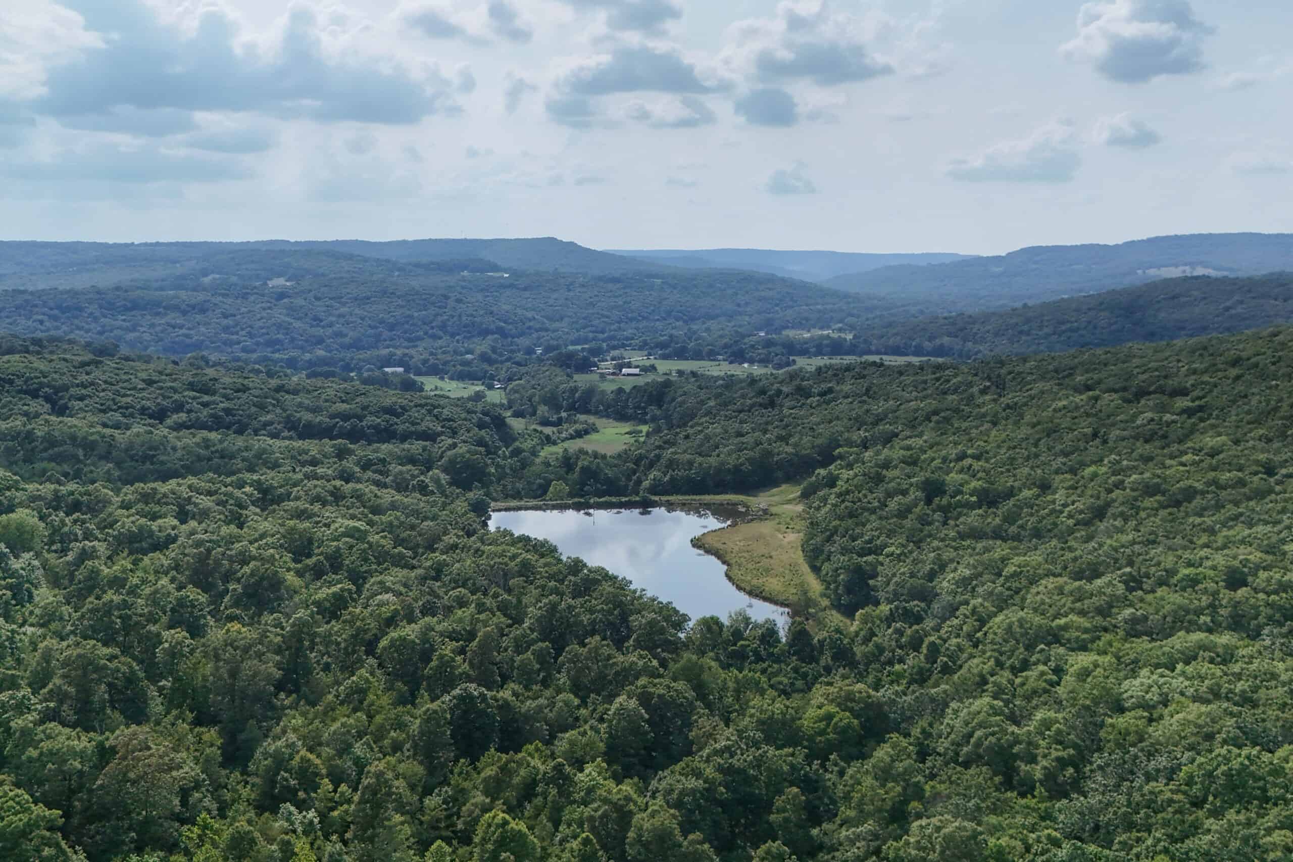 Luxury Northwest Arkansas Hunting and Recreational Retreat For Sale