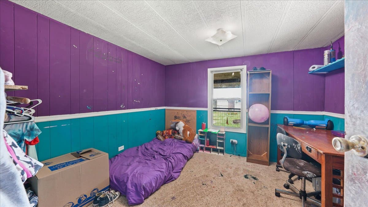 4-Bedroom Home Tucked Away in the Pines