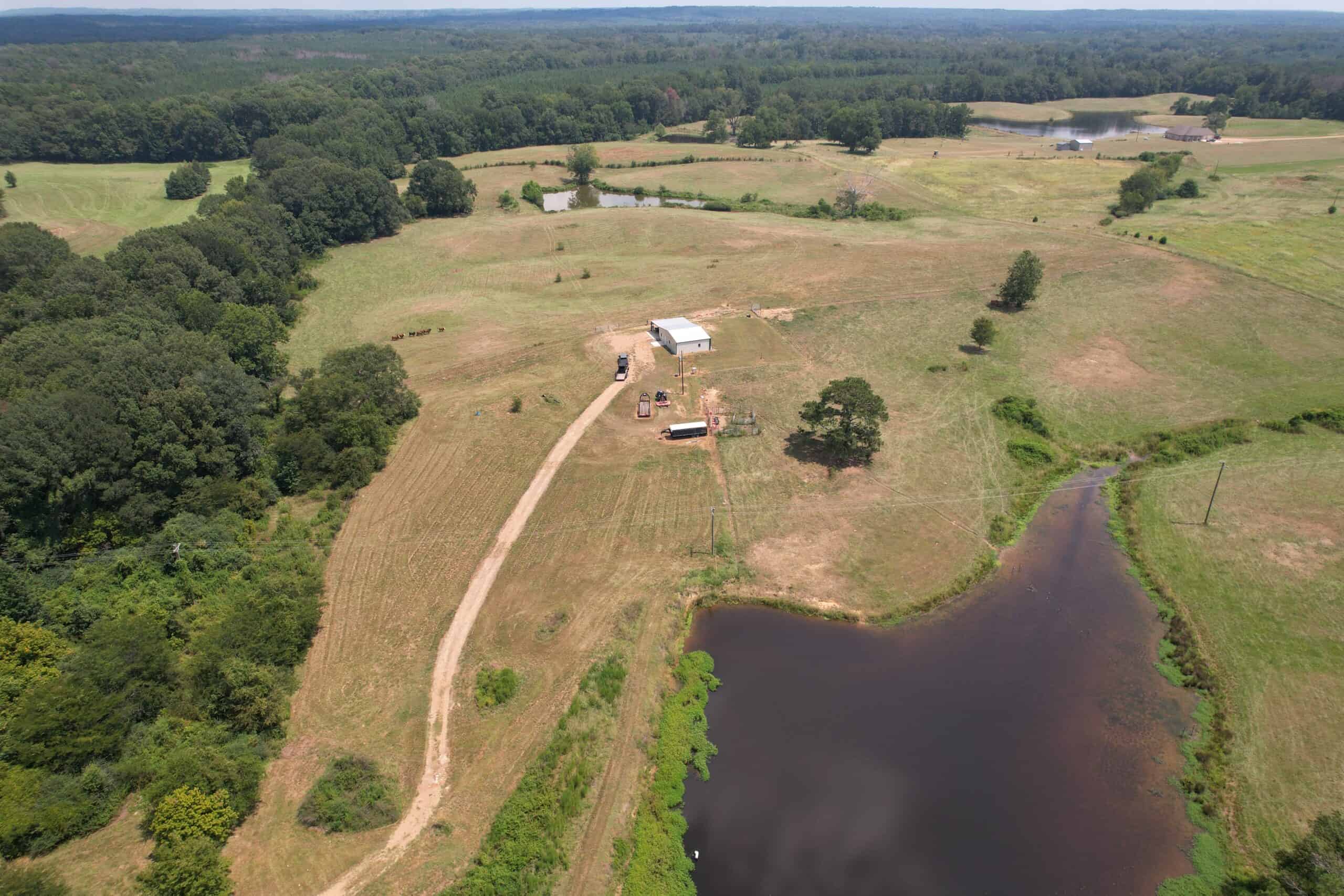 Barndominium and 44 Acres For Sale Copiah County Mississippi