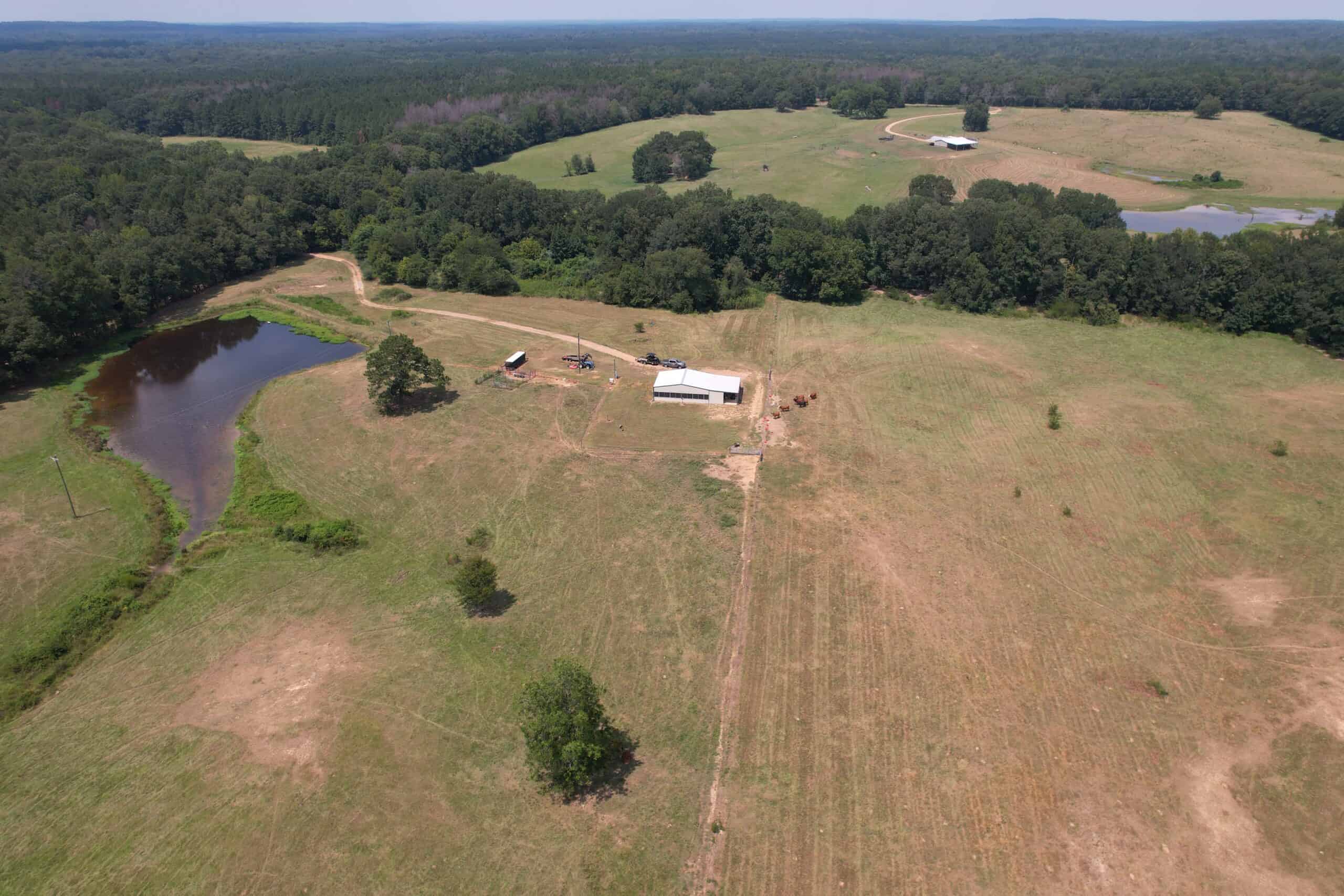 Barndominium and 44 Acres For Sale Copiah County Mississippi