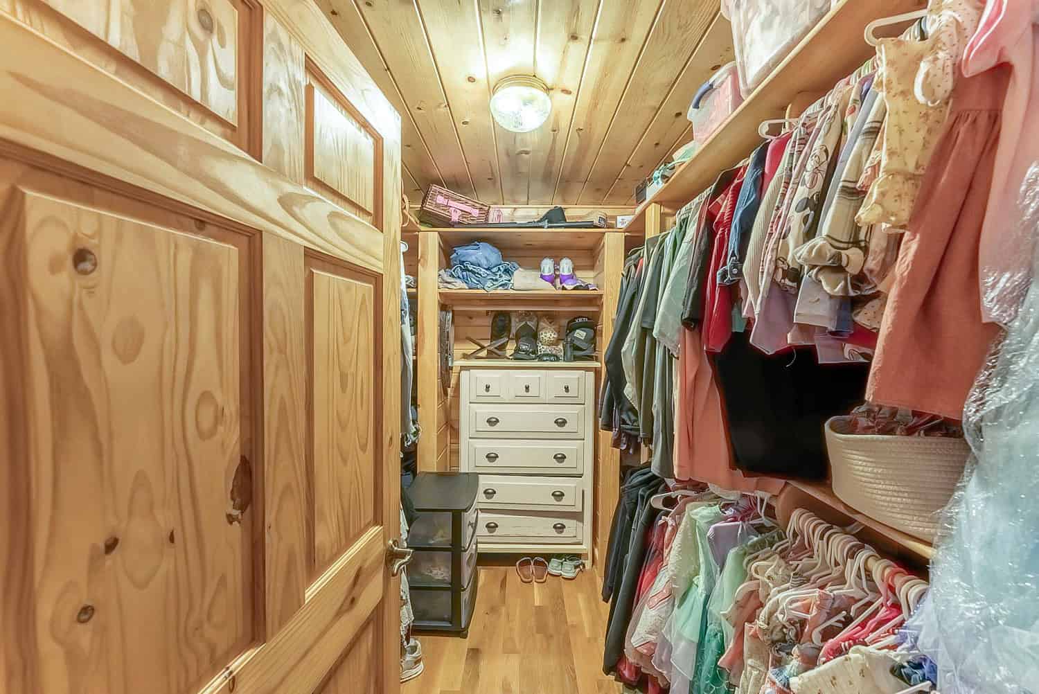 Custom Built Log Cabin and 57 Wooded Acres in Thayer MO