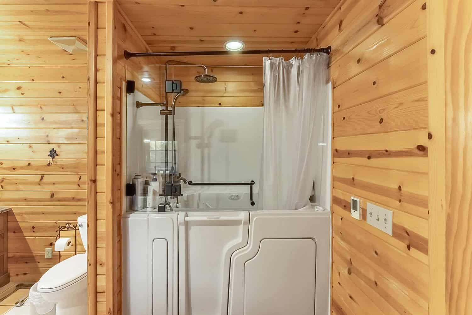 Custom Built Log Cabin and 57 Wooded Acres in Thayer MO