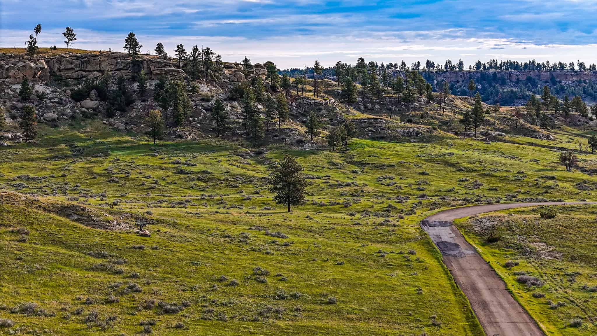 HILLMAN RANCH: A PREMIER ELK HUNTING AND LEGACY RANCH IN MT