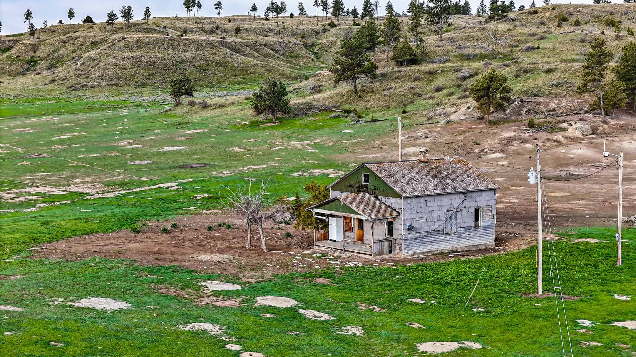 HILLMAN RANCH: A PREMIER ELK HUNTING AND LEGACY RANCH IN MT