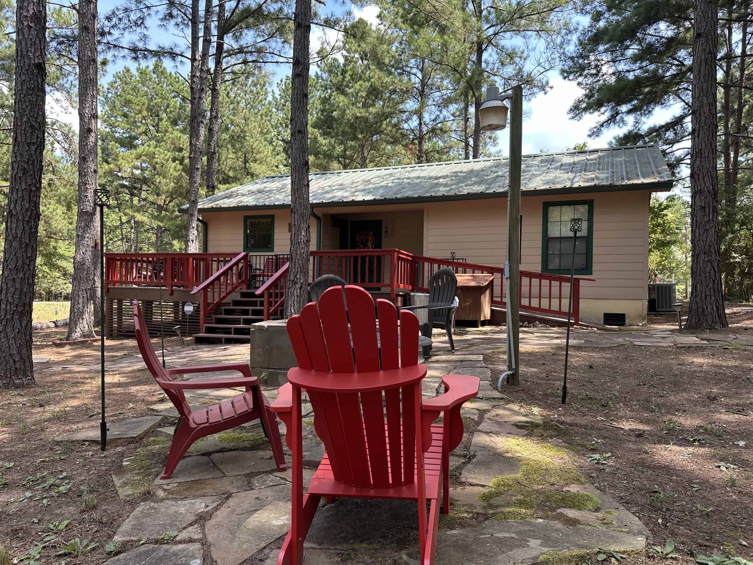 East Texas Hunting/Recreational Tract With Cabin