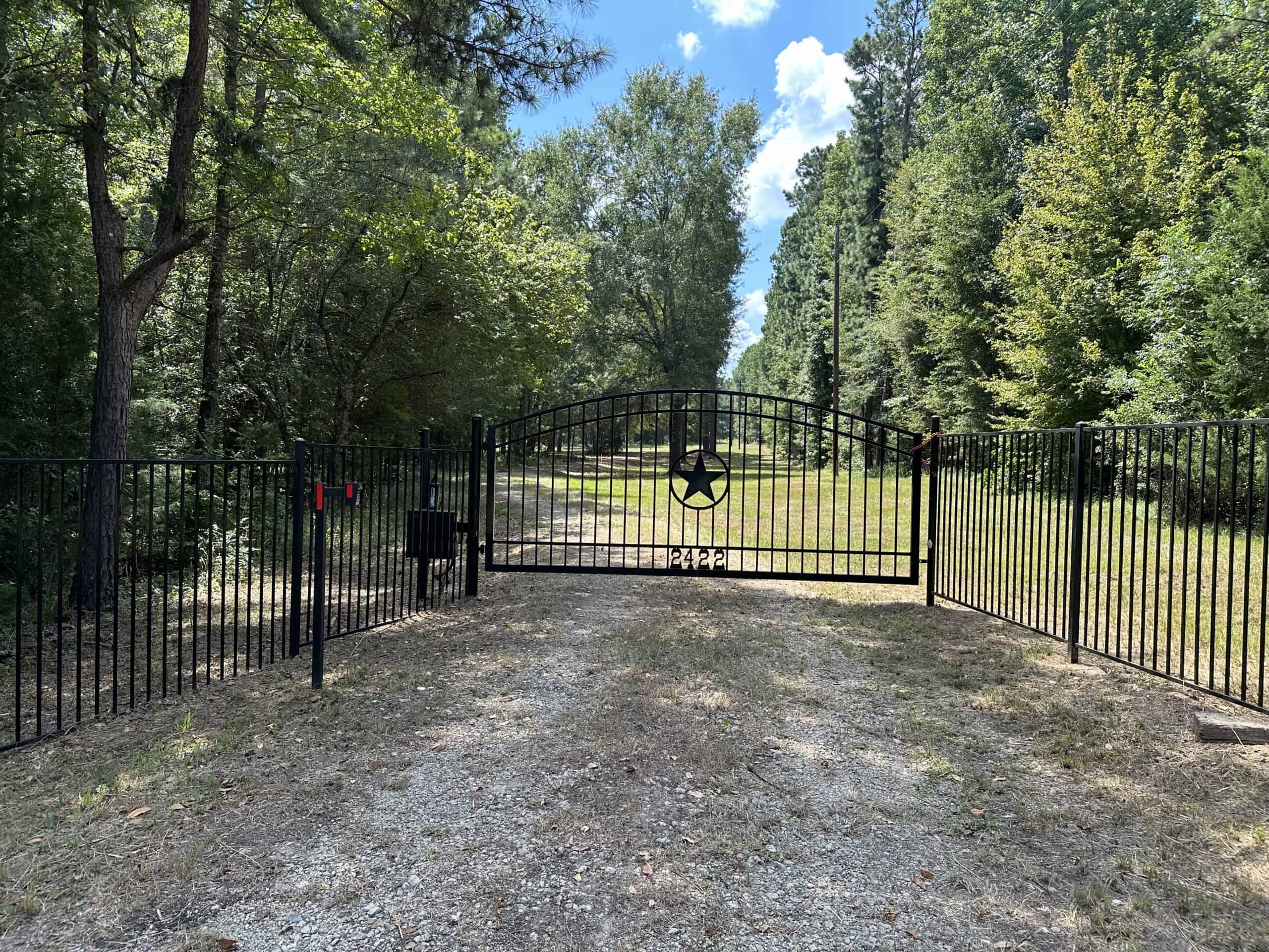 East Texas Hunting/Recreational Tract With Cabin