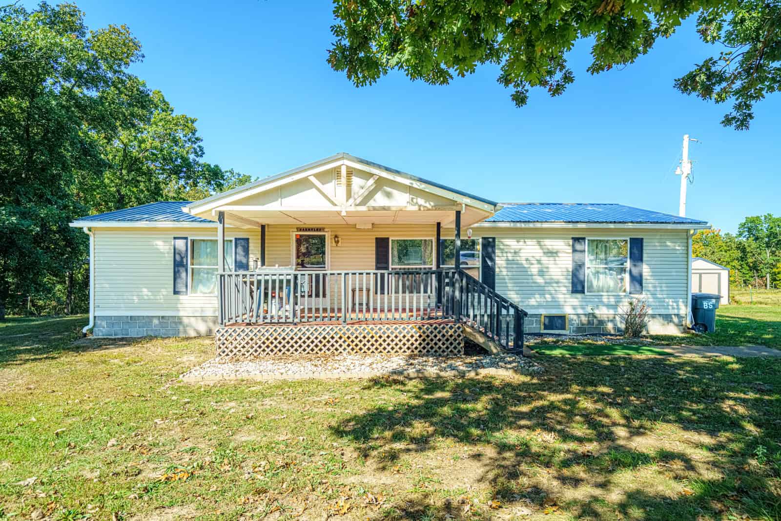 Country Home and Land for Sale in Maries County, MO near Vienna