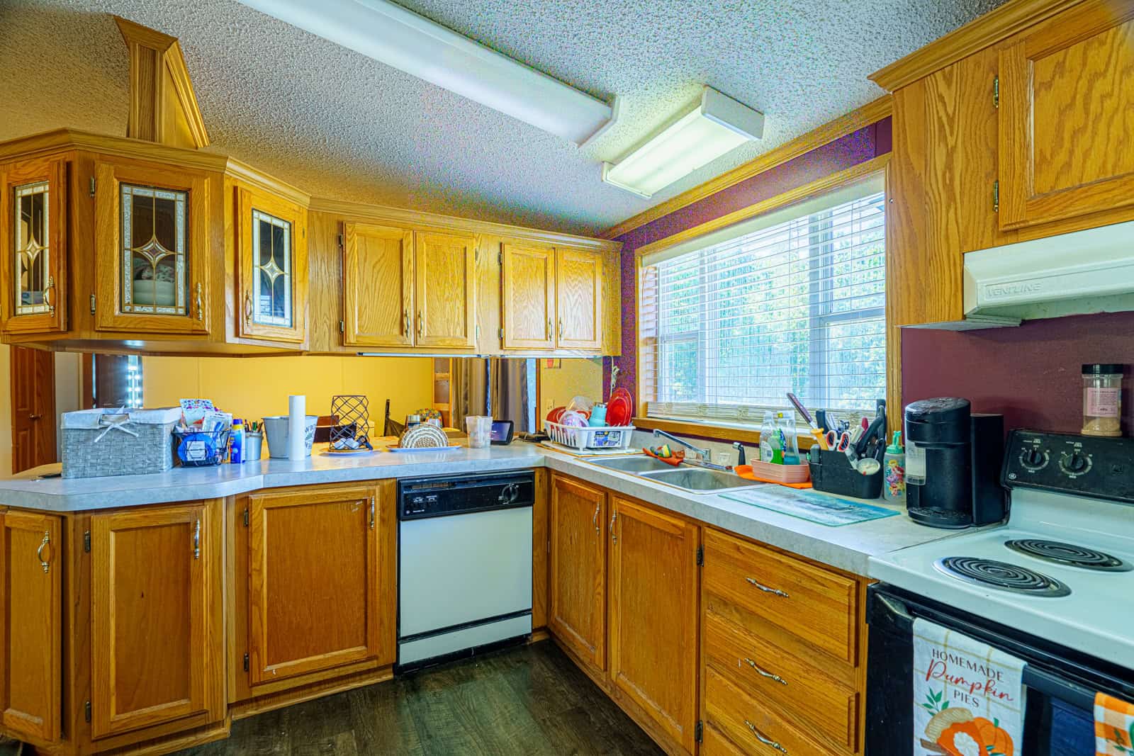 Country Home and Land for Sale in Maries County, MO near Vienna