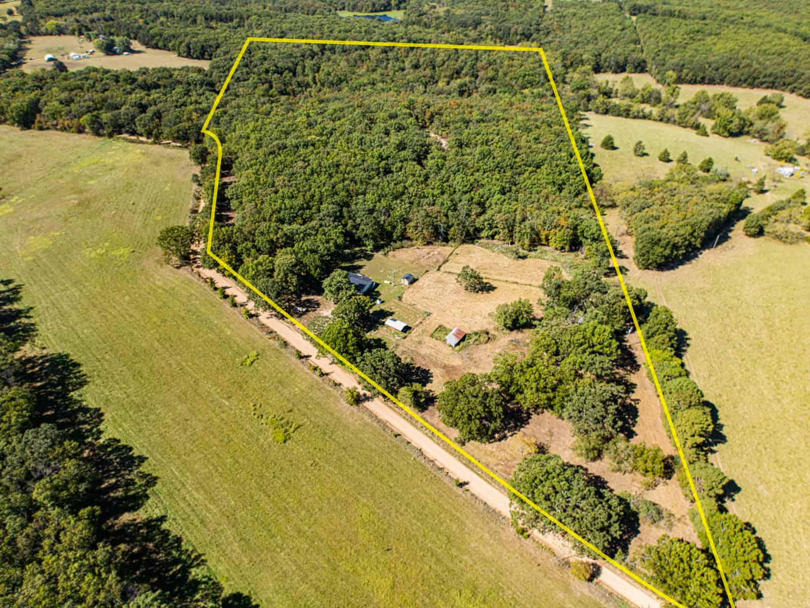 Country Home and Land for Sale in Maries County, MO near Vienna
