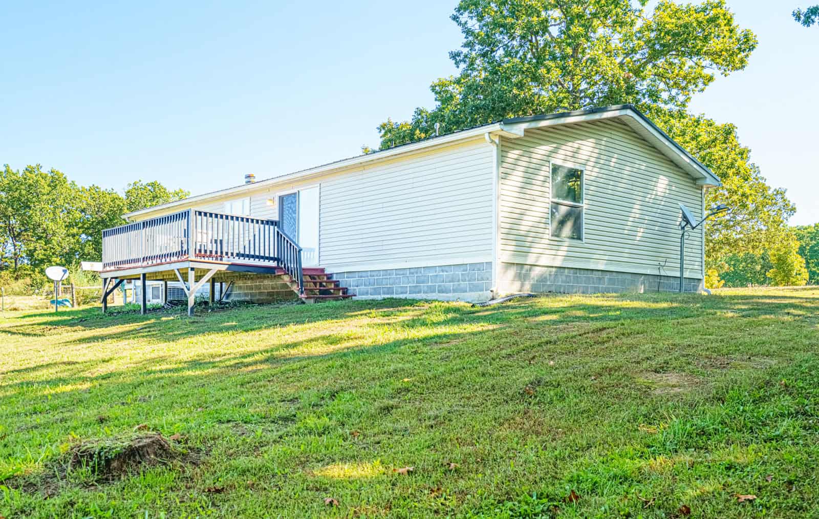 Country Home and Land for Sale in Maries County, MO near Vienna