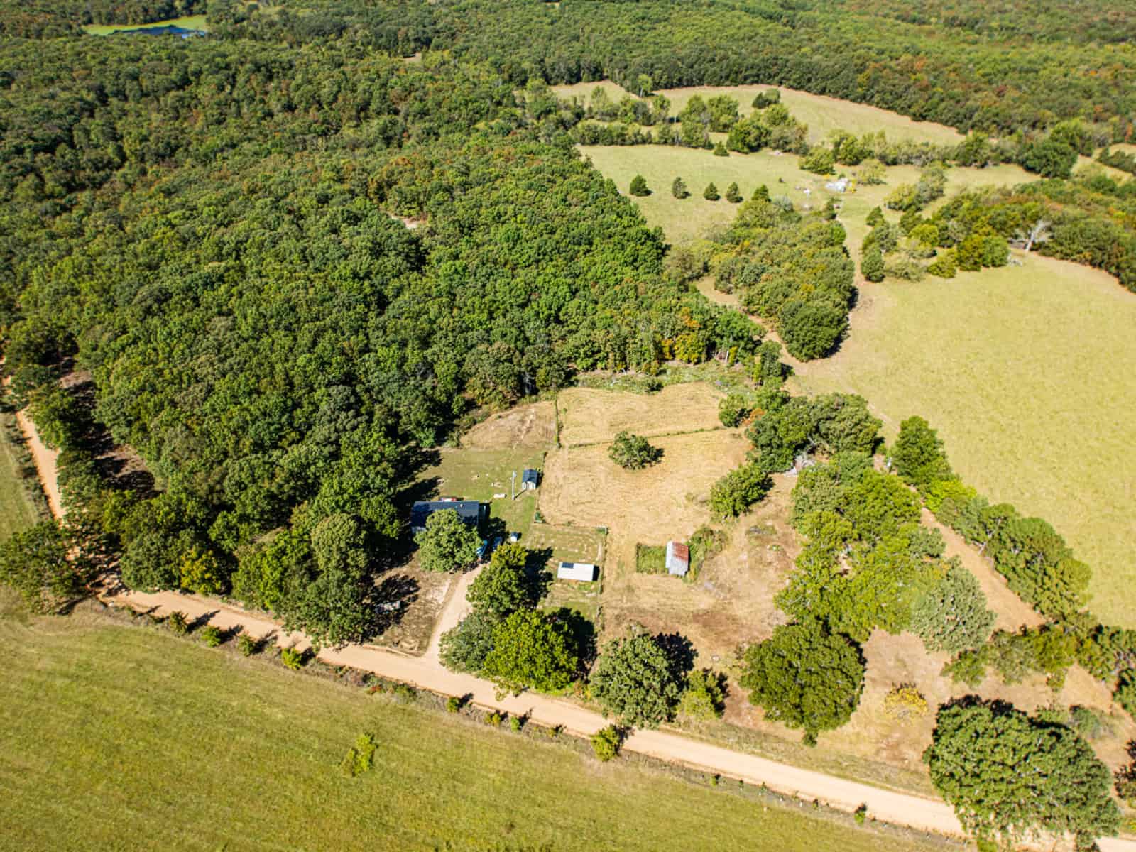 Country Home and Land for Sale in Maries County, MO near Vienna