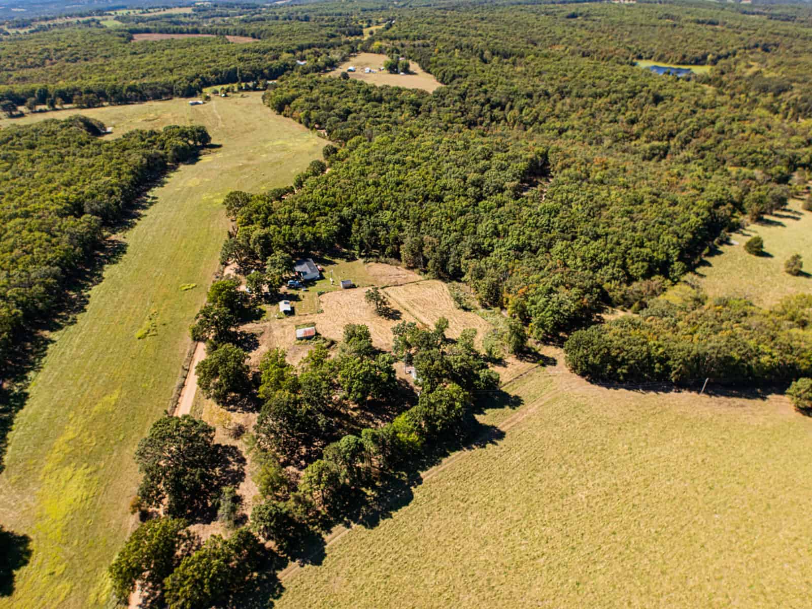 Country Home and Land for Sale in Maries County, MO near Vienna