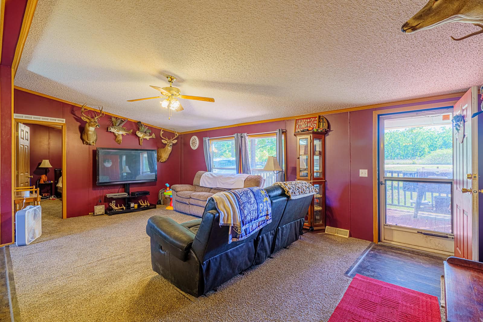 Country Home and Land for Sale in Maries County, MO near Vienna