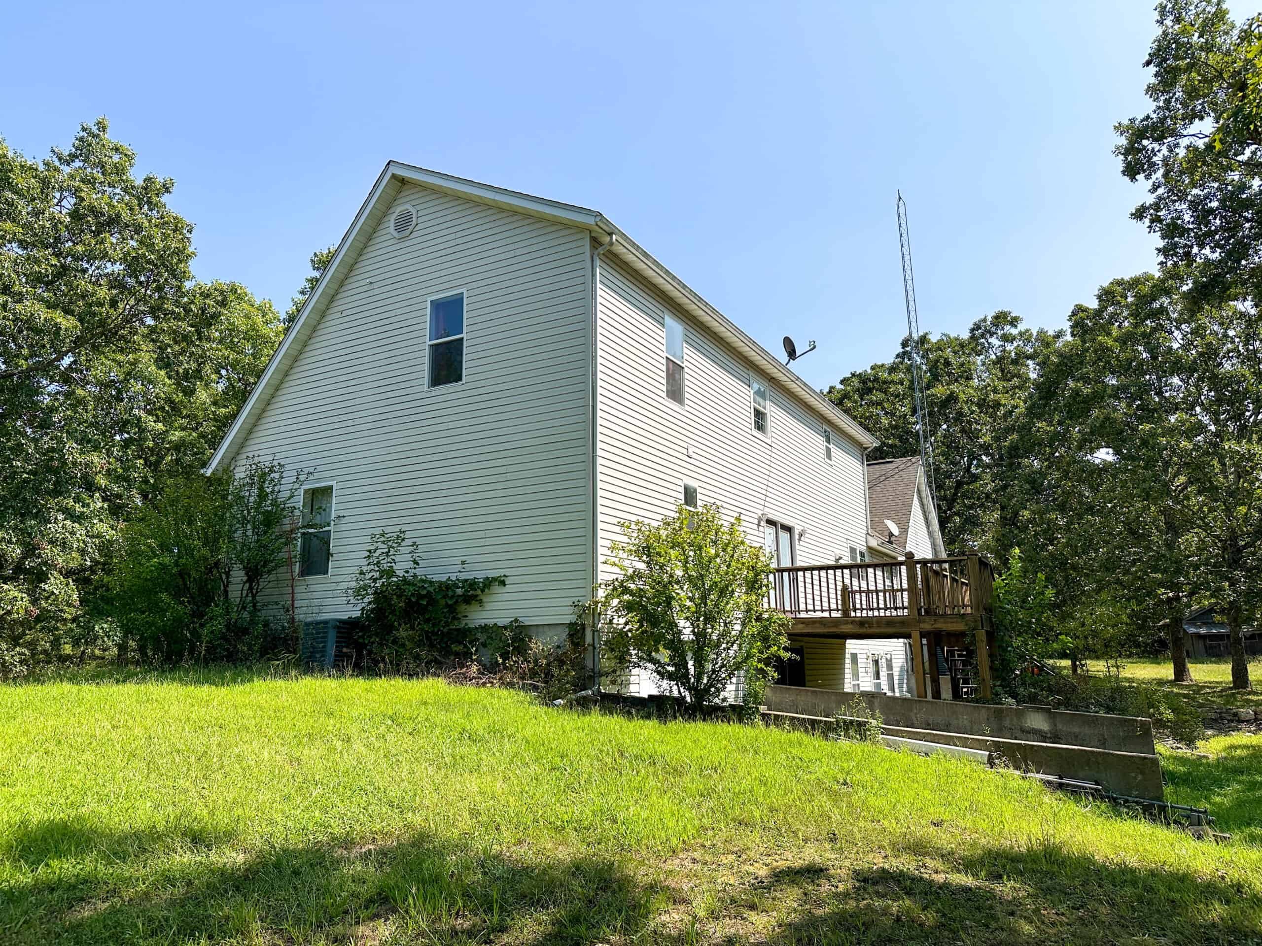 Country Home With Hunting and Recreational Acreage!