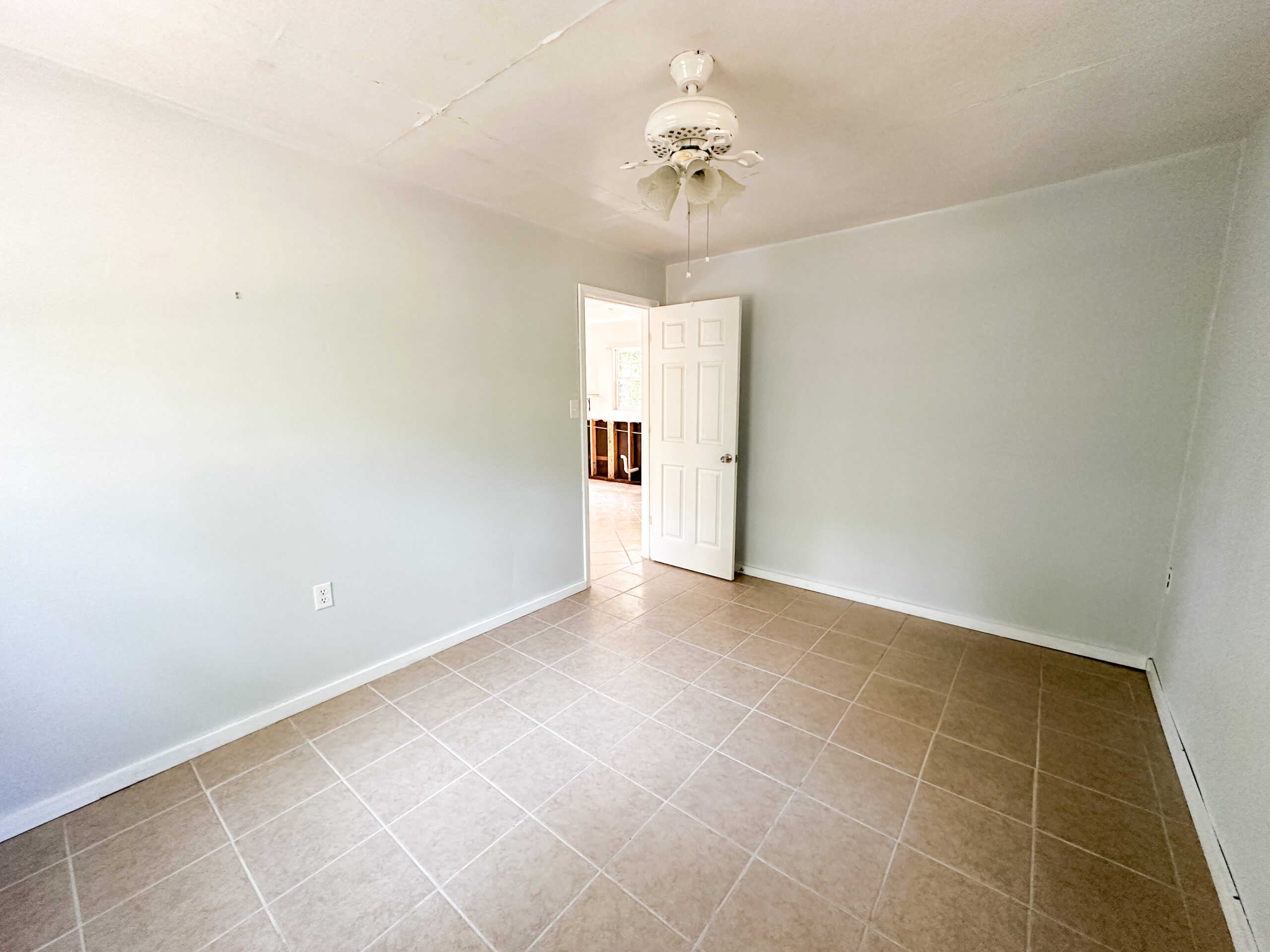 Country Home With Hunting and Recreational Acreage!