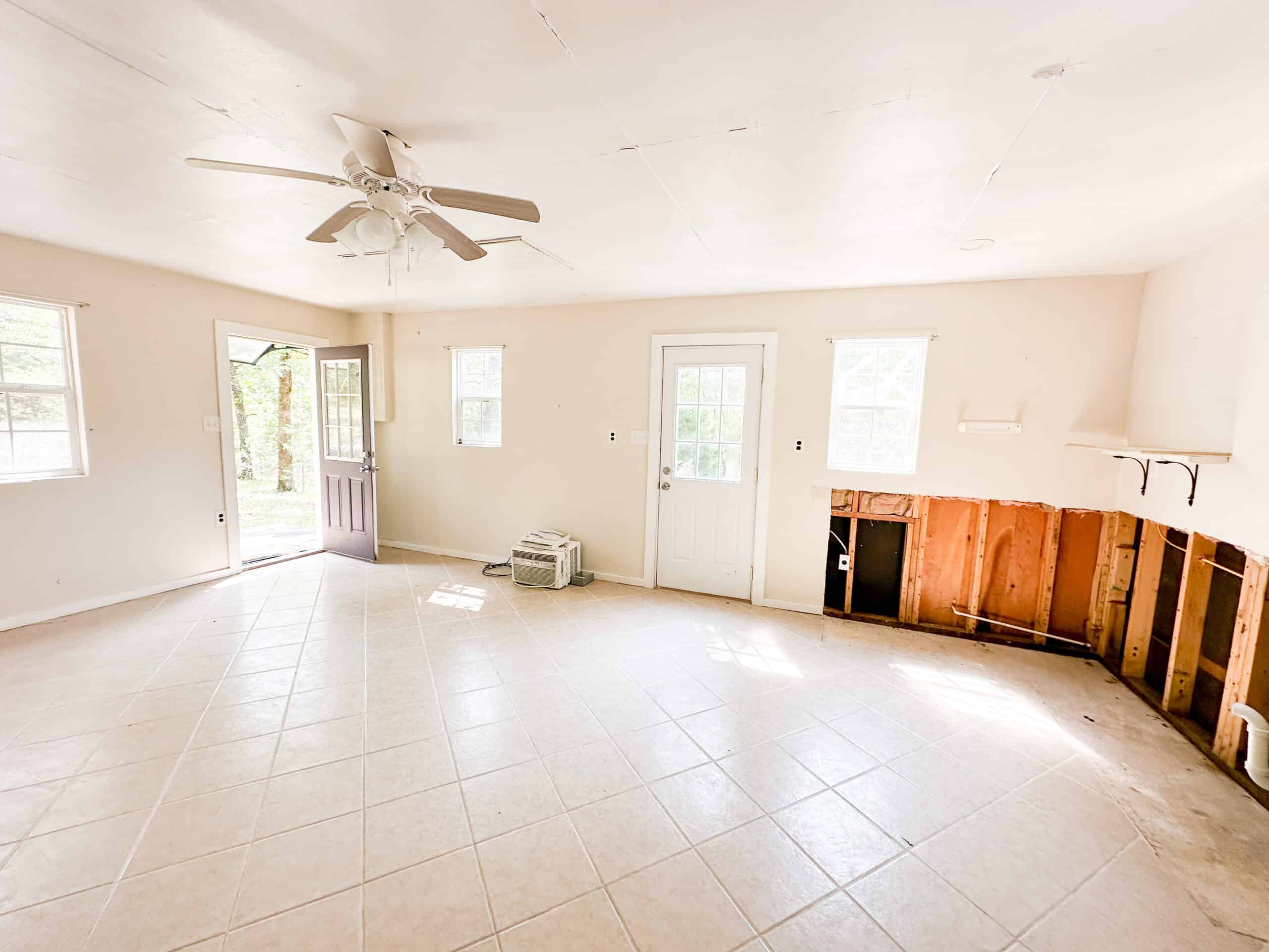 Country Home With Hunting and Recreational Acreage!