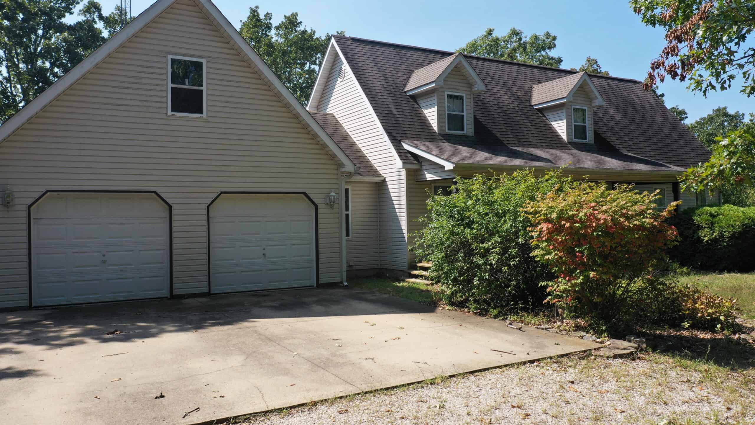Country Home With Hunting and Recreational Acreage!