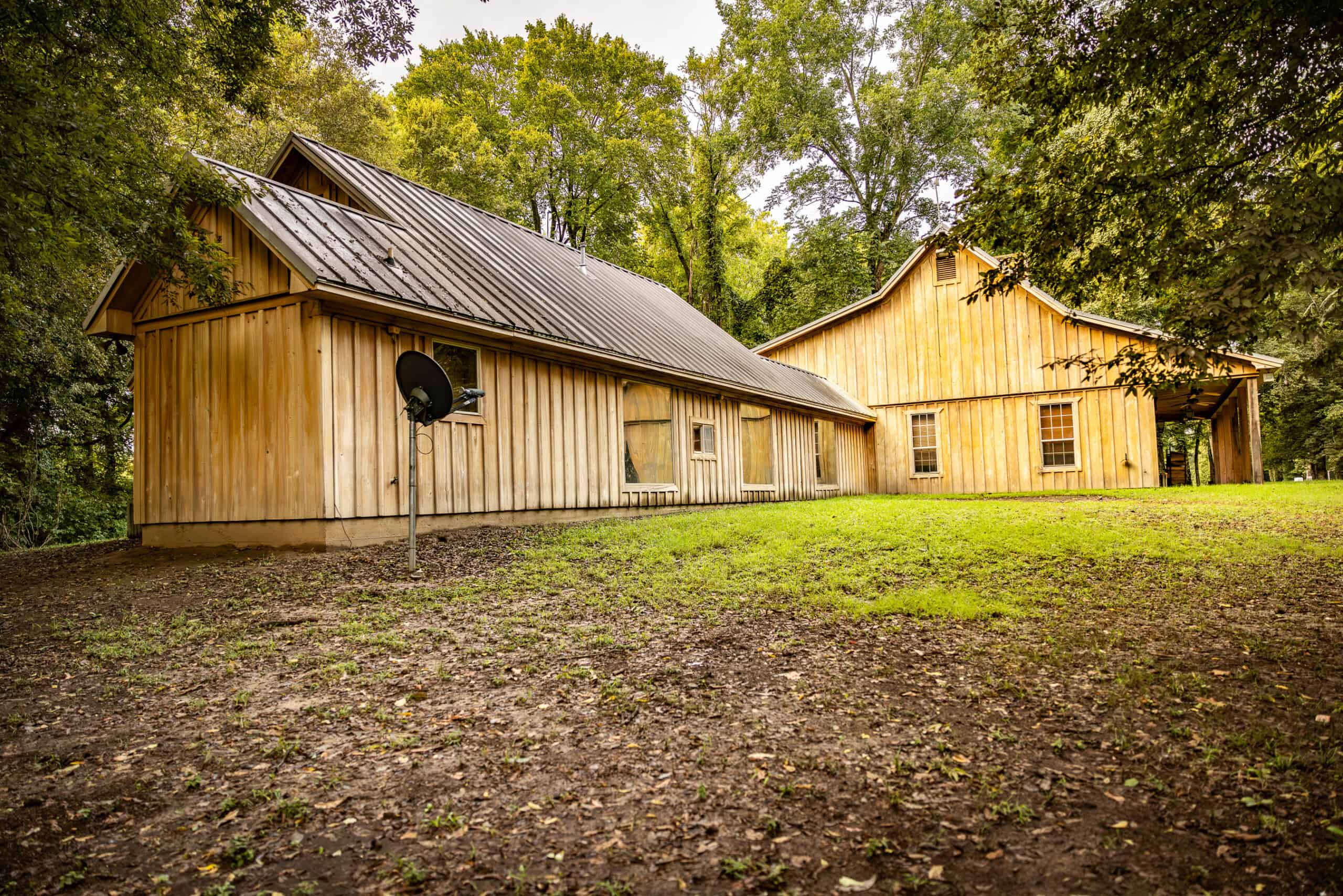 Premier Hunting Property for Sale on Mississippi River
