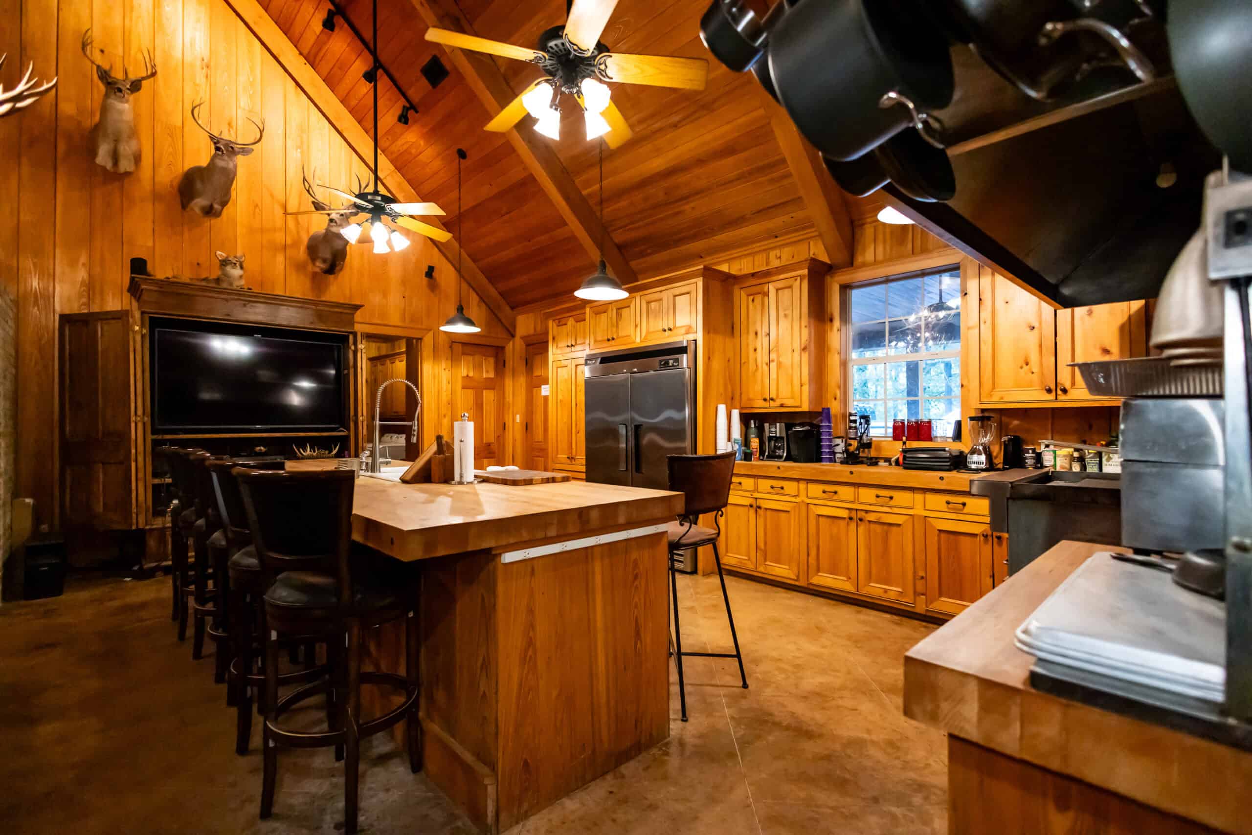 Premier Hunting Property for Sale on Mississippi River