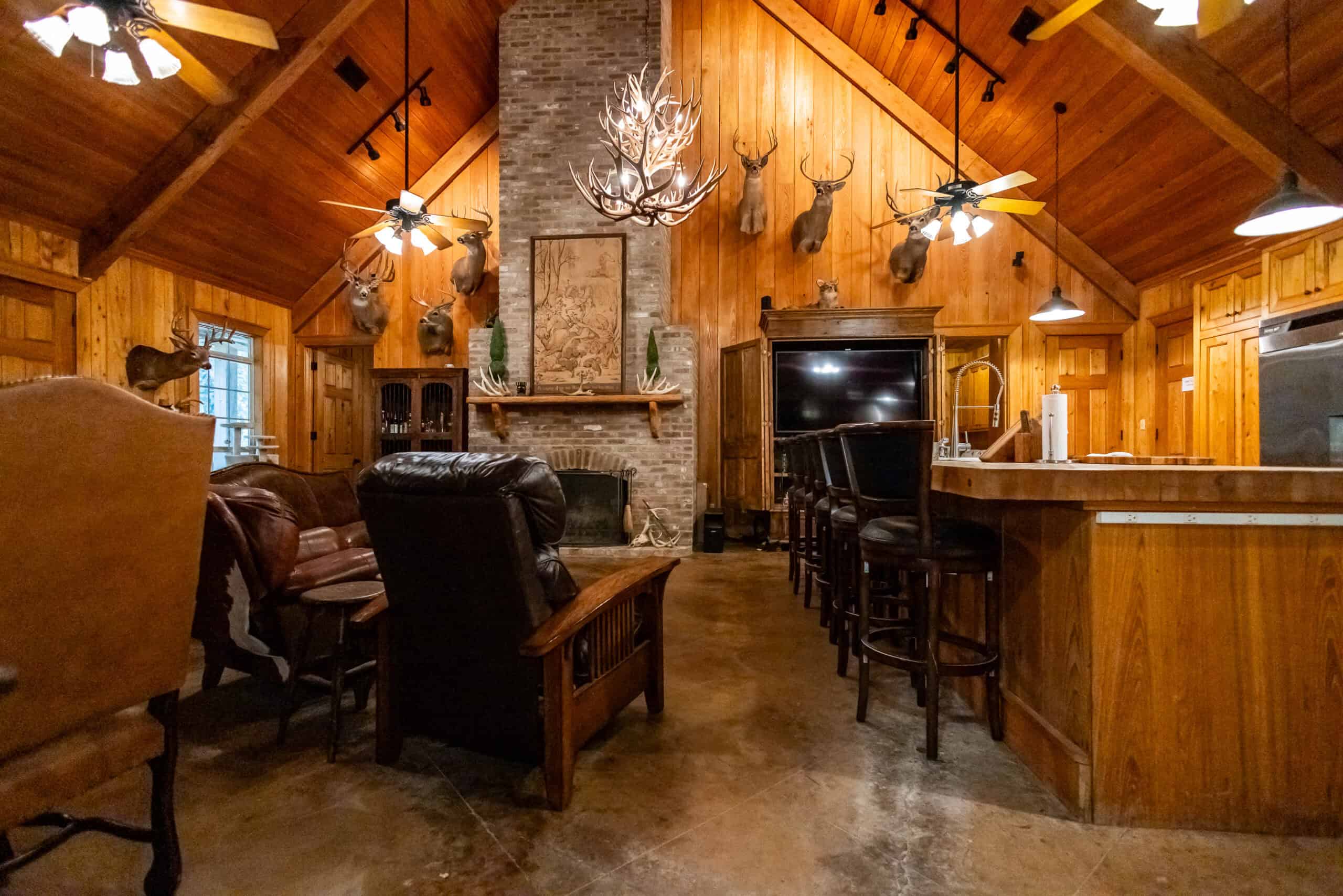 Premier Hunting Property for Sale on Mississippi River