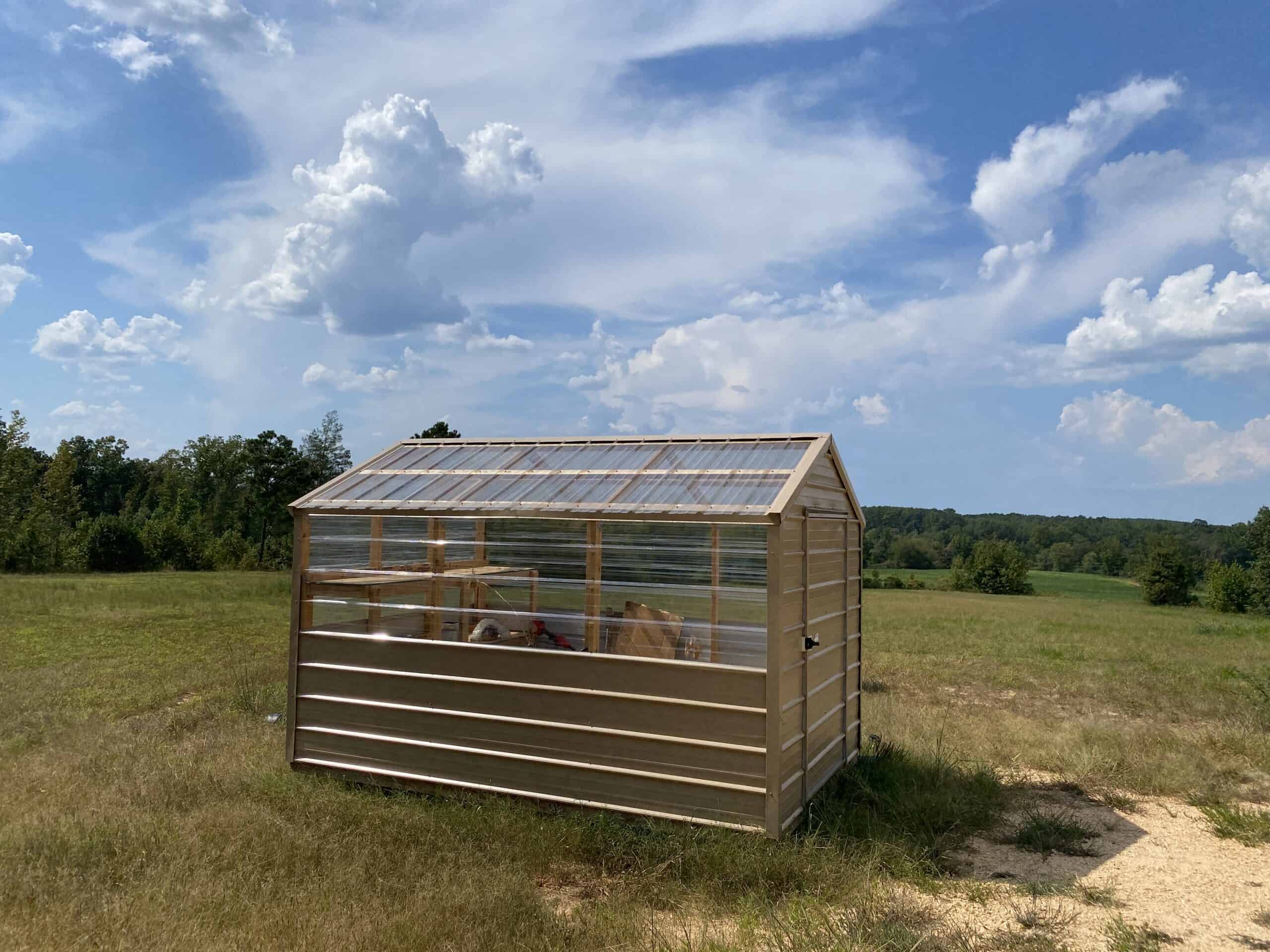 COUNTRY HOME FOR SALE IN TN, 68 AC+/-, SHEDS, POND, & CREEK