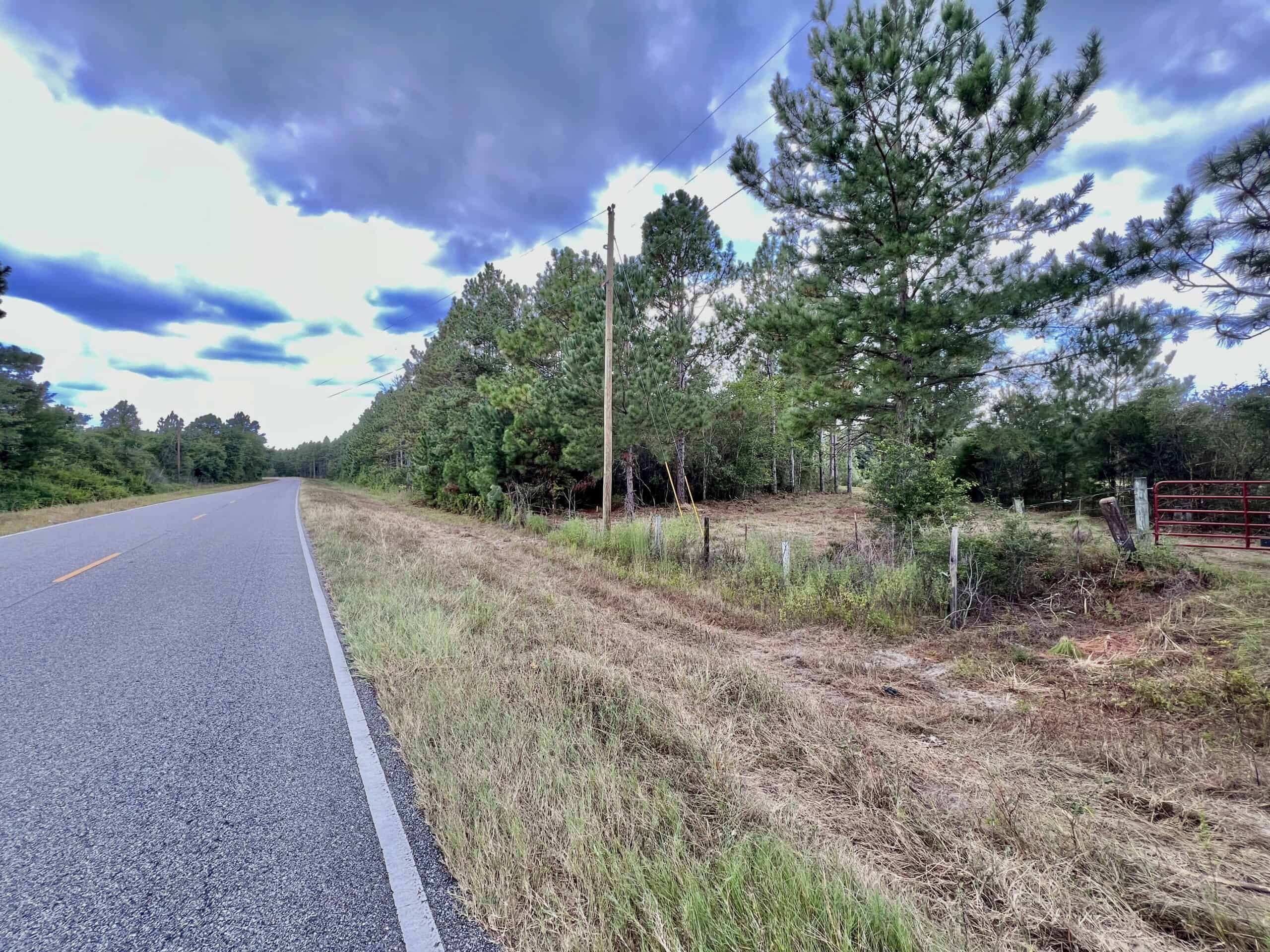 Prime Riverfront Hunting & Recreational Land for Sale in Samson Alabama!