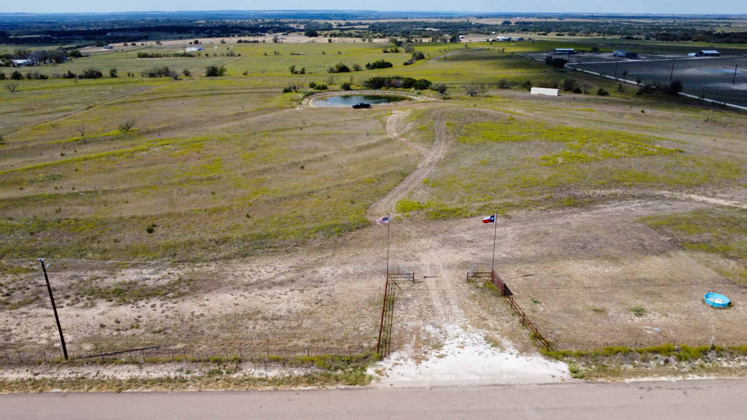 Central Texas 34.5-Acre Fenced Ranch for Sale – Perfect Custom Home Site
