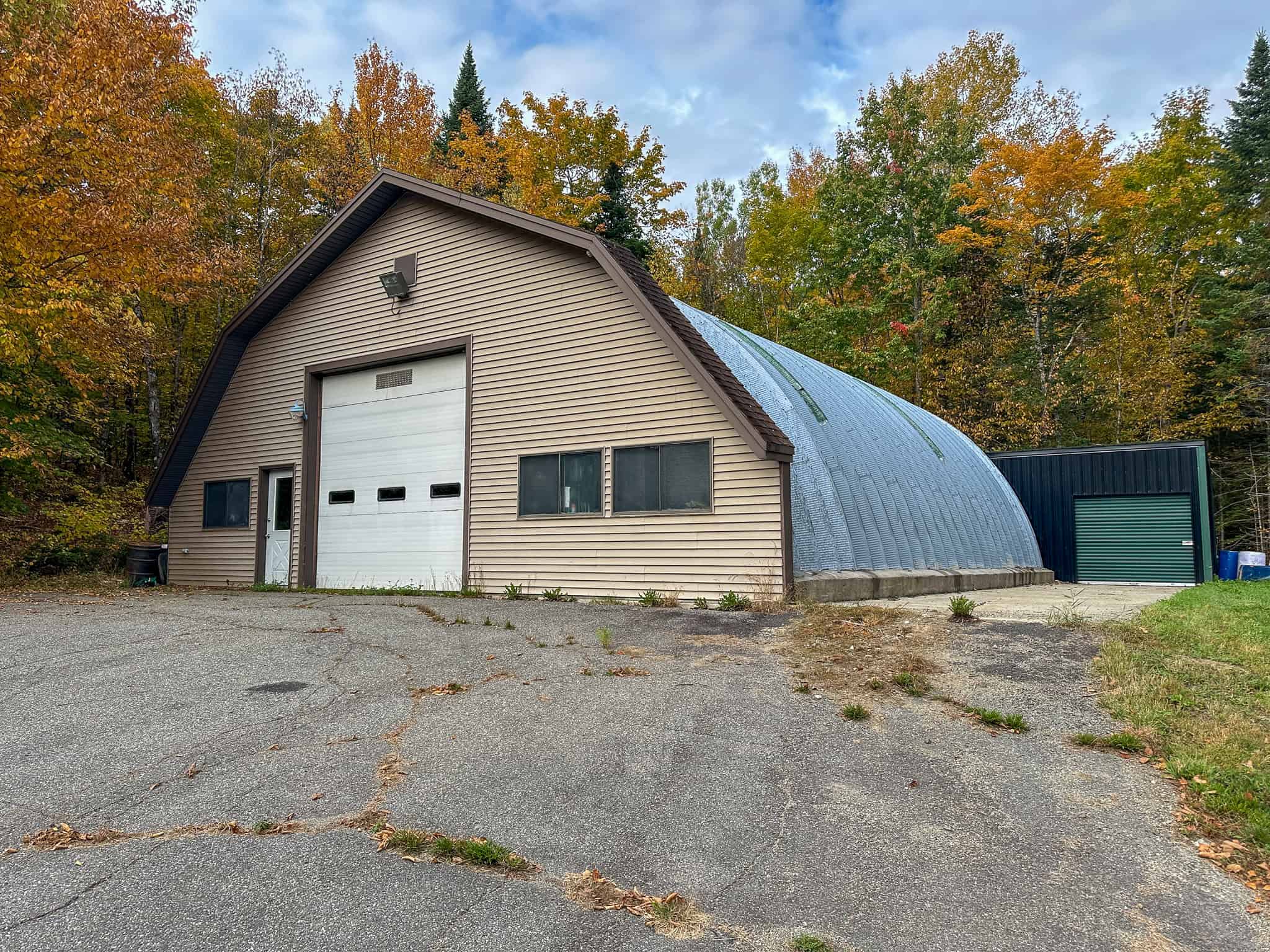 Contemporary Home on 10.5 acres with Pond