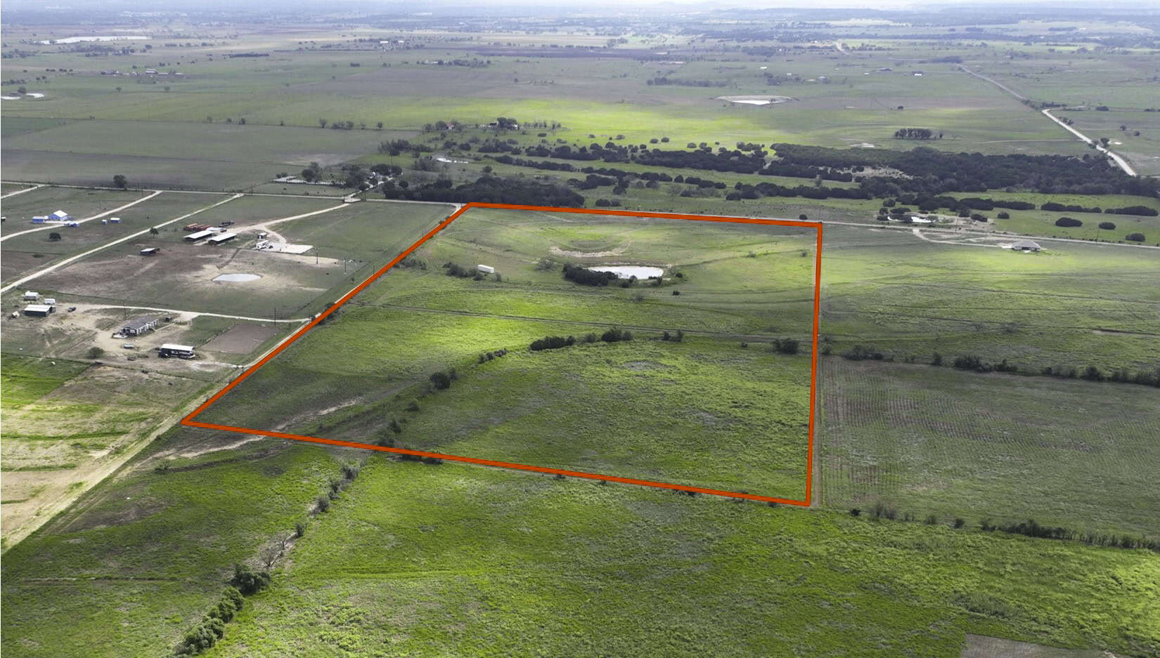 Central Texas 34.5-Acre Fenced Ranch for Sale – Perfect Custom Home Site