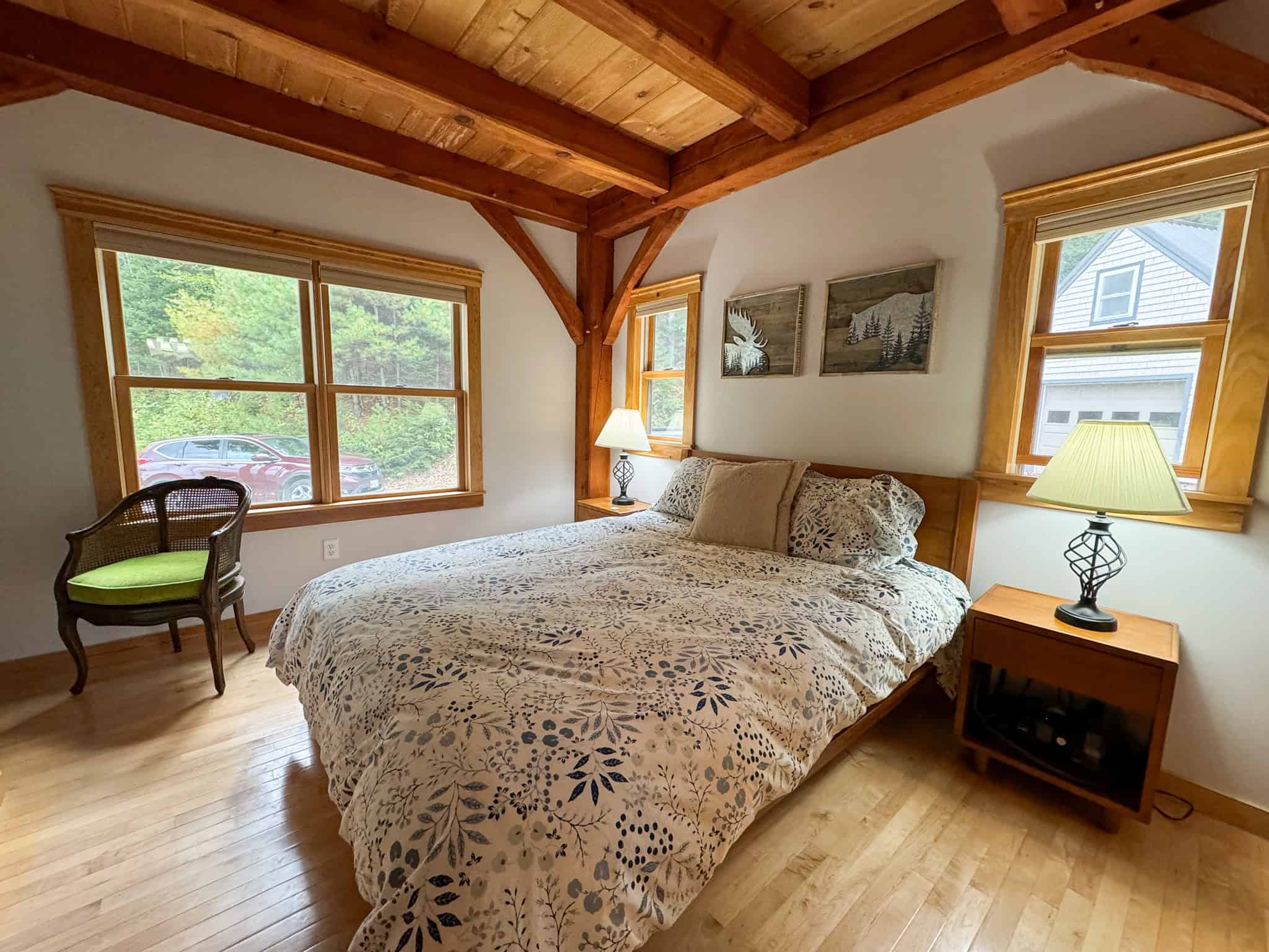 Chalet with Mountain Views