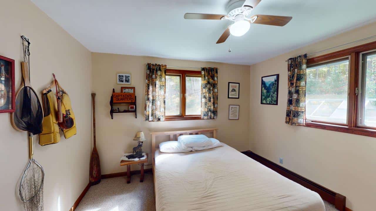 Contemporary Home on 10.5 acres with Pond