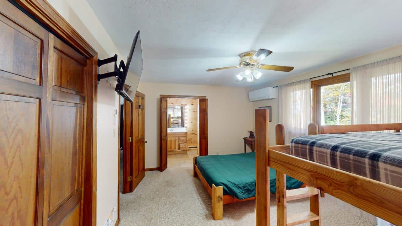 Contemporary Home on 10.5 acres with Pond