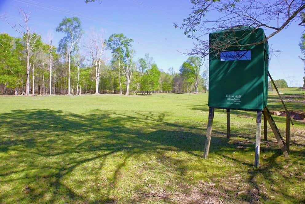 192 Acres of Land with 3 BR Hunting Lodge