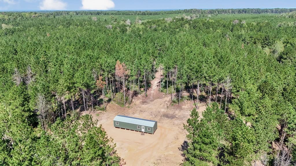 Turnkey Property in Amite County Connected to Caston Creek