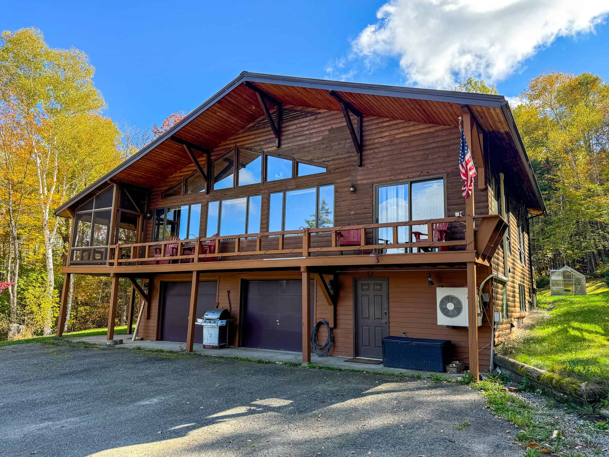 Contemporary Home on 10.5 acres with Pond