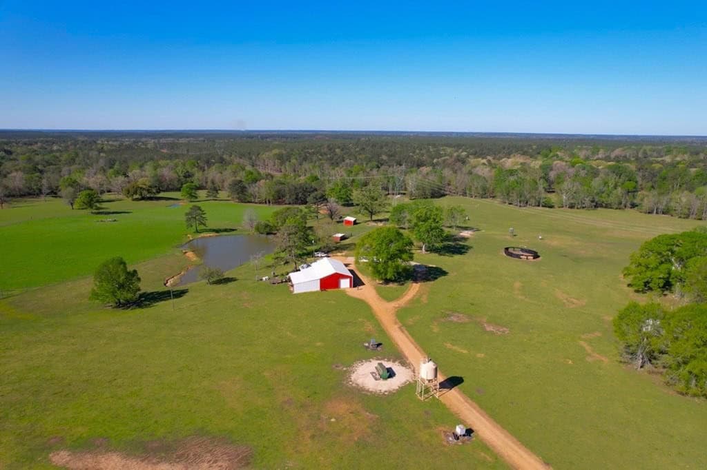192 Acres of Land with 3 BR Hunting Lodge