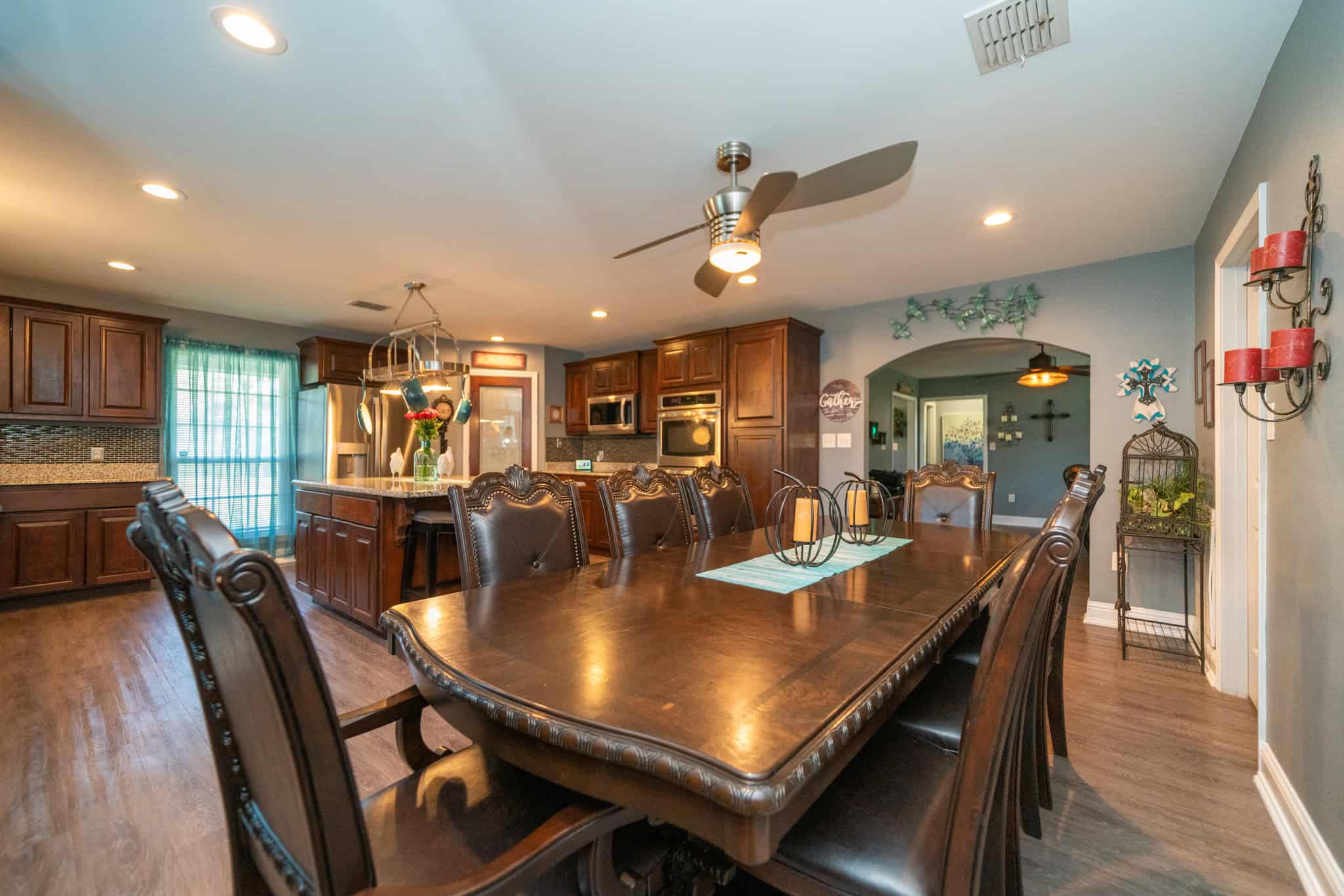 Gorgeous Home and Acreage for Hunting and Fishing