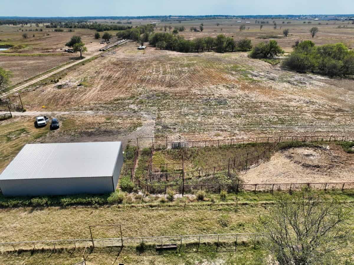 Rare Opportunity 101 Acres For Sale in Caddo, Ok.