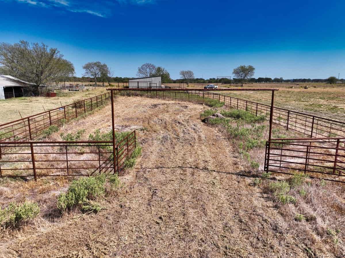 Rare Opportunity 101 Acres For Sale in Caddo, Ok.