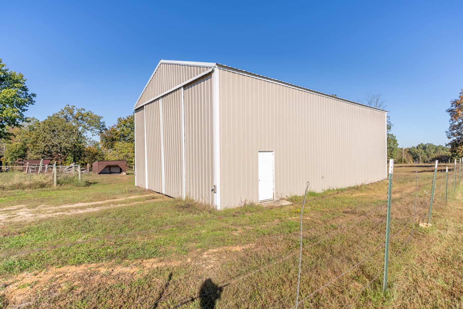 COUNTRY HOME WITH ACREAGE IN ARKANSAS