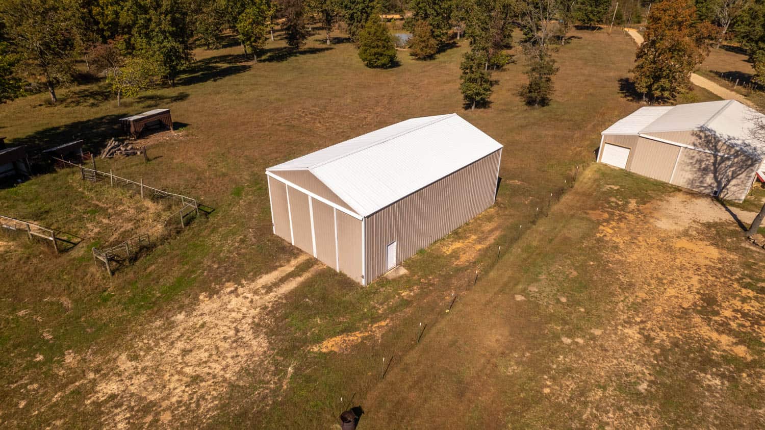 COUNTRY HOME WITH ACREAGE IN ARKANSAS